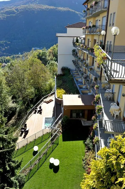 Hotel Resort & Spa Miramonti Rota d'Imagna 4*,